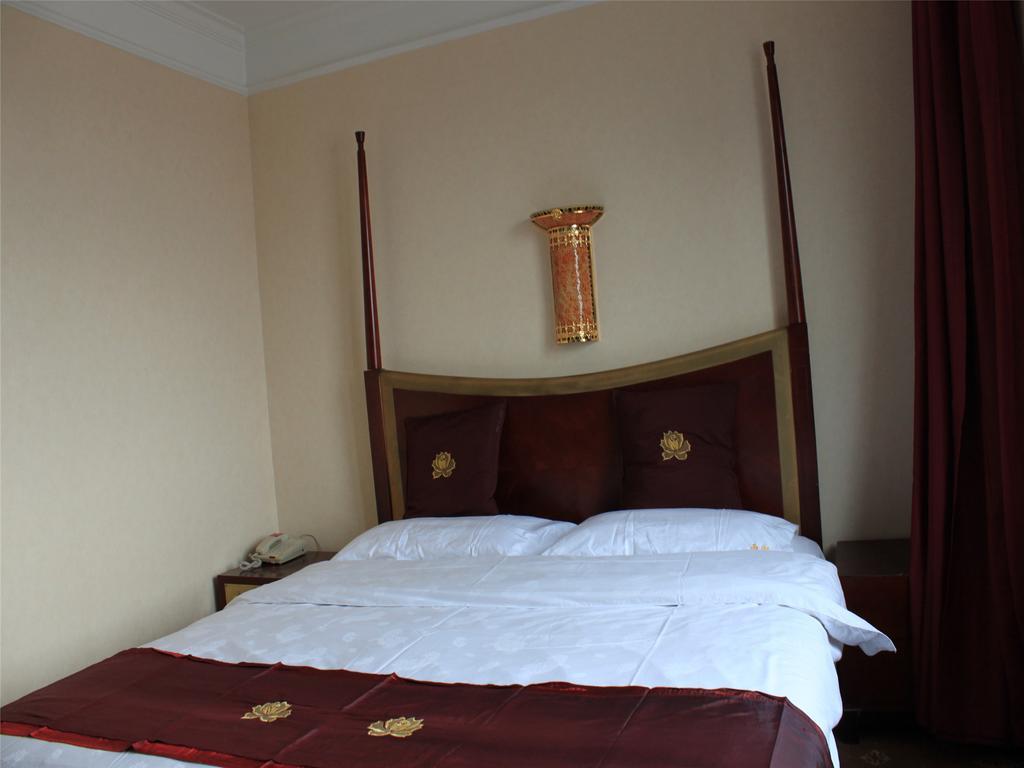 Baotou West Lake Hotel Zimmer foto